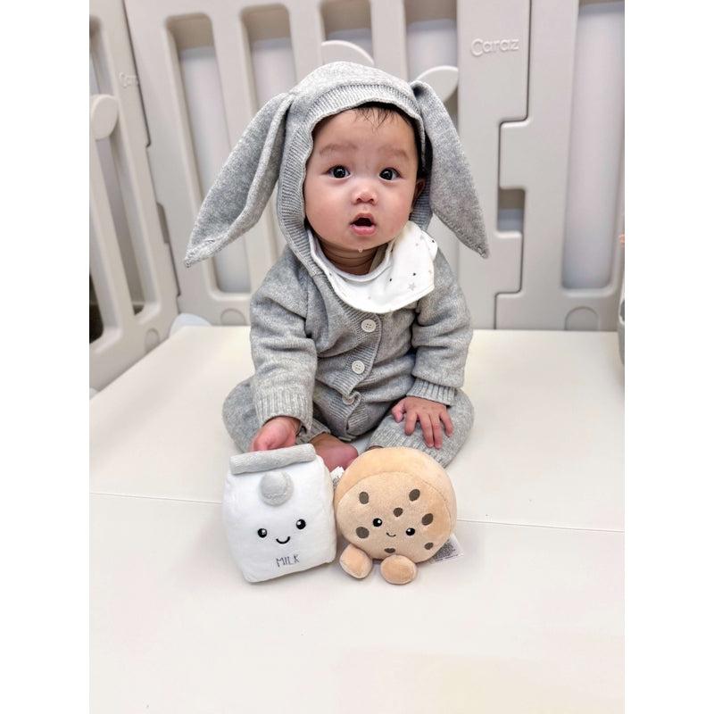Milk & Cookie