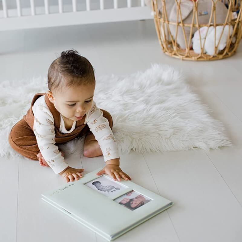 Pearhead Leaves Babybook - Sage