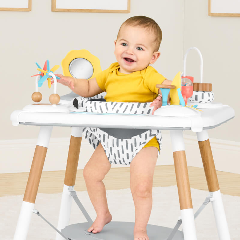 Montessori Discoverosity 3 Stage Activity Center