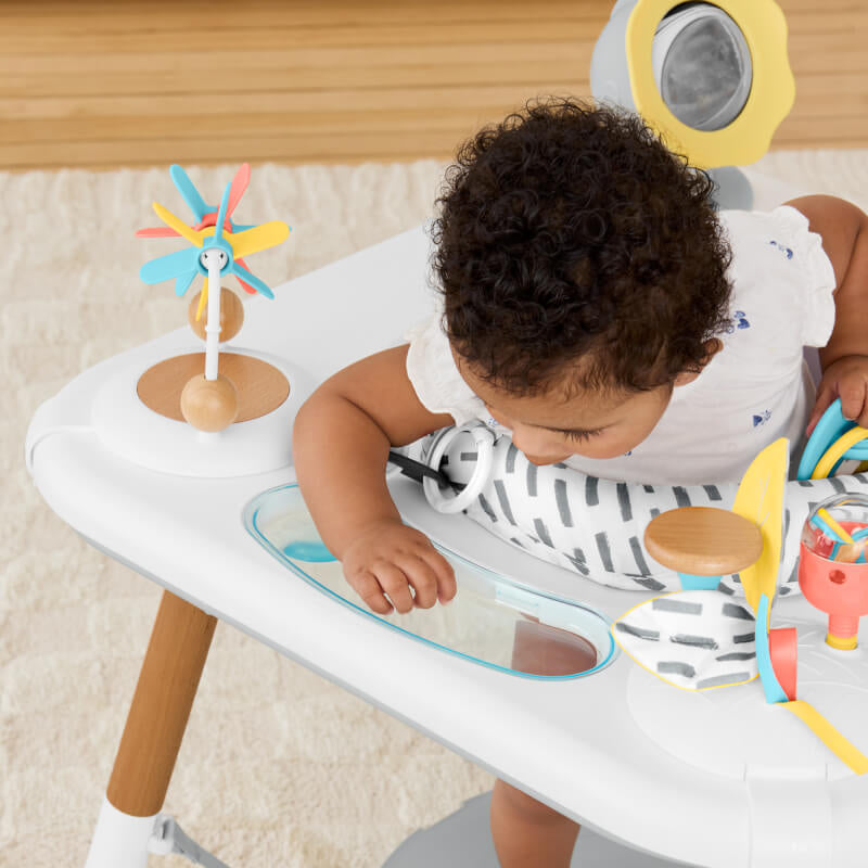 Skip Hop Montessori Discoverosity 3-Stage Activity Center