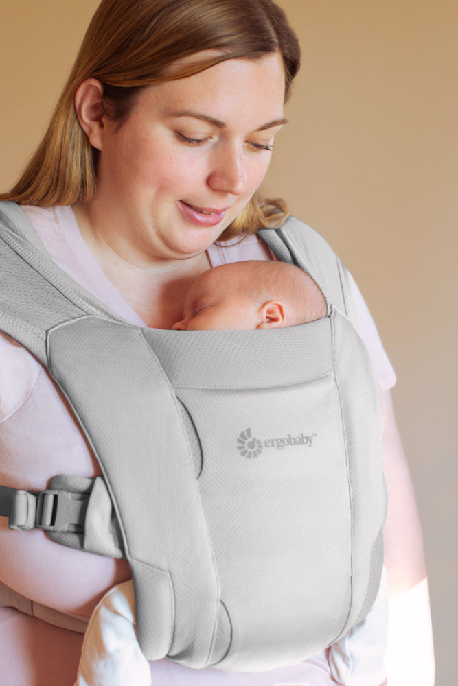 Why Purchase an Ergobaby Newborn Carrier?