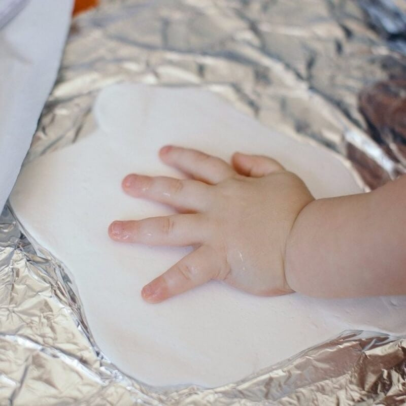 Pearhead Babyprints Deluxe Desk Frame - White