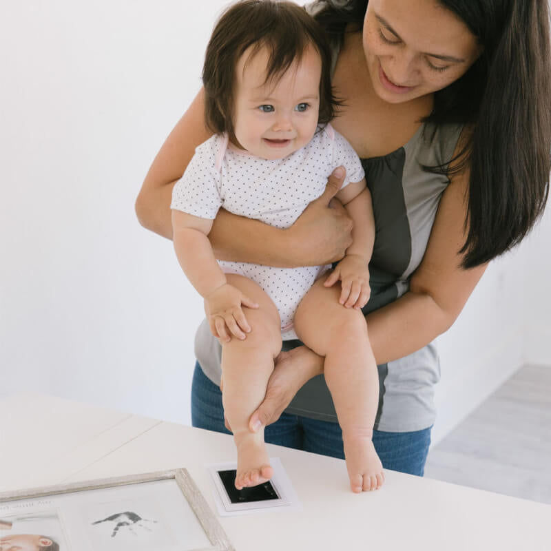 Pearhead Babyprints Rustic Frame