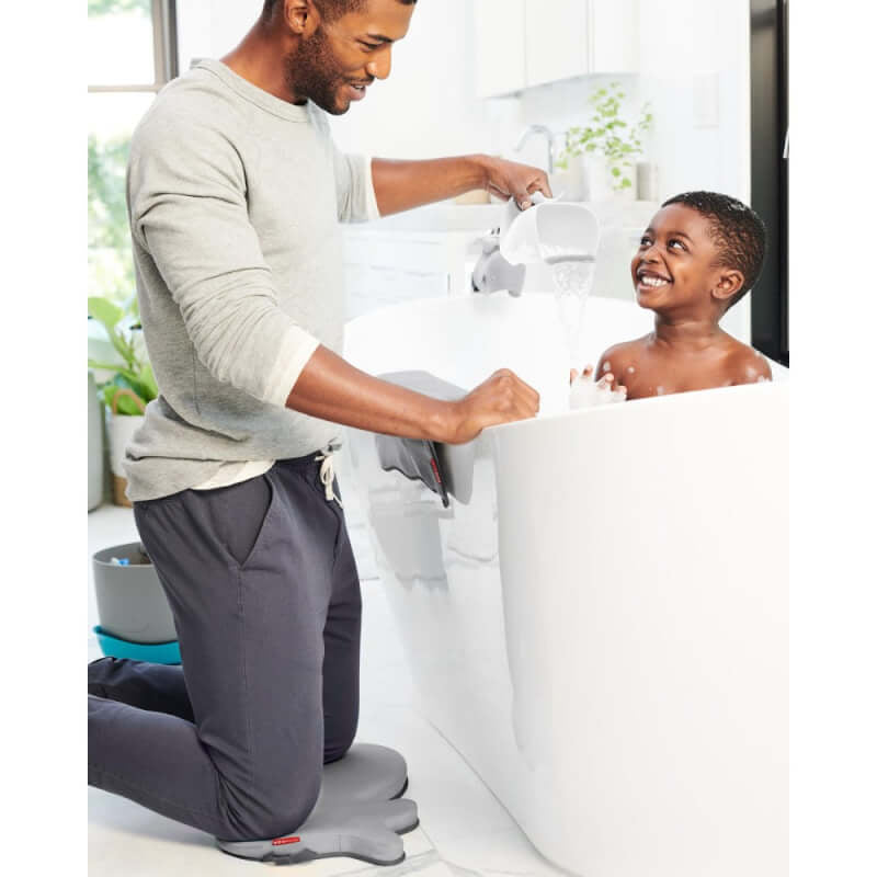 Moby Waterfall Bath Rinser