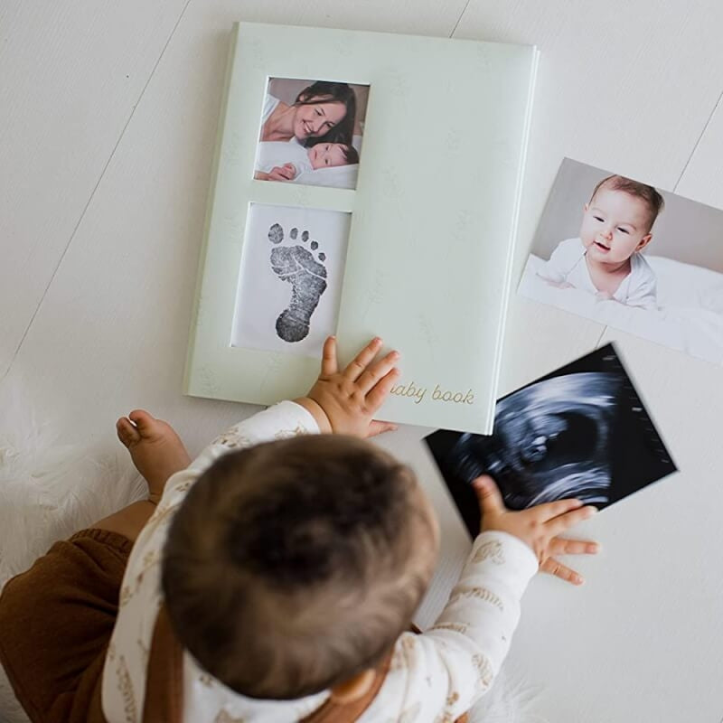 Pearhead Leaves Babybook - Sage