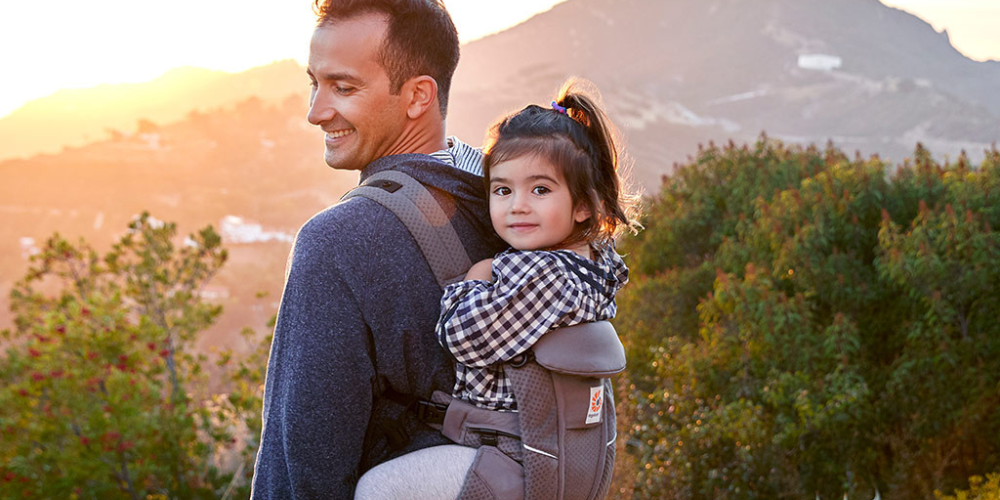 New Dad + Newborn: How to Create a Special Bond With Your Baby